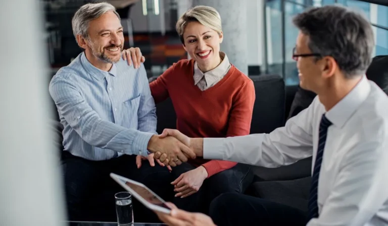 Juntos Seguro en Español